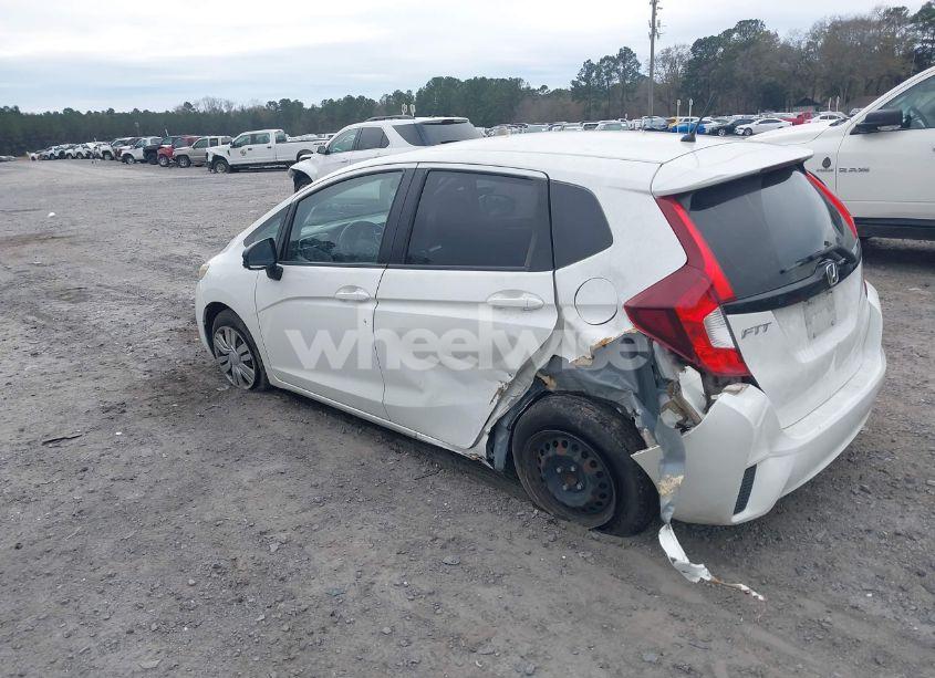 Photo 3 of 2016 Honda Fit LX (VIN JHMGK5H5XGS009517)