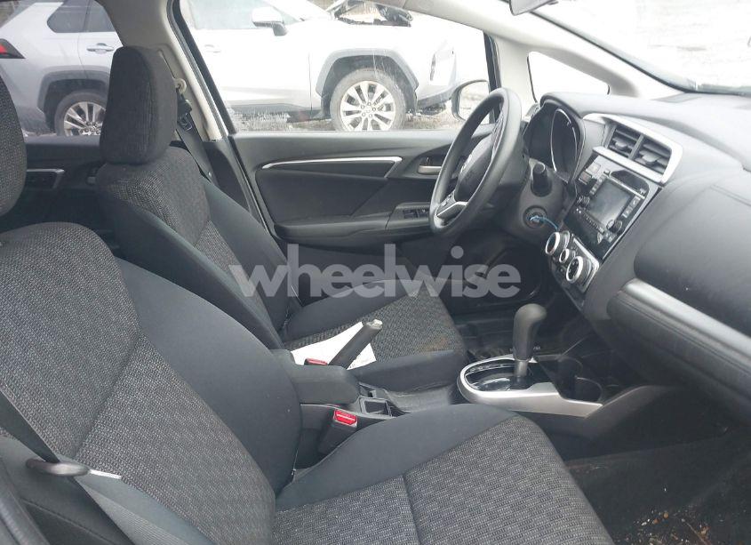 Photo 5 of 2016 Honda Fit LX (VIN JHMGK5H5XGS009517)