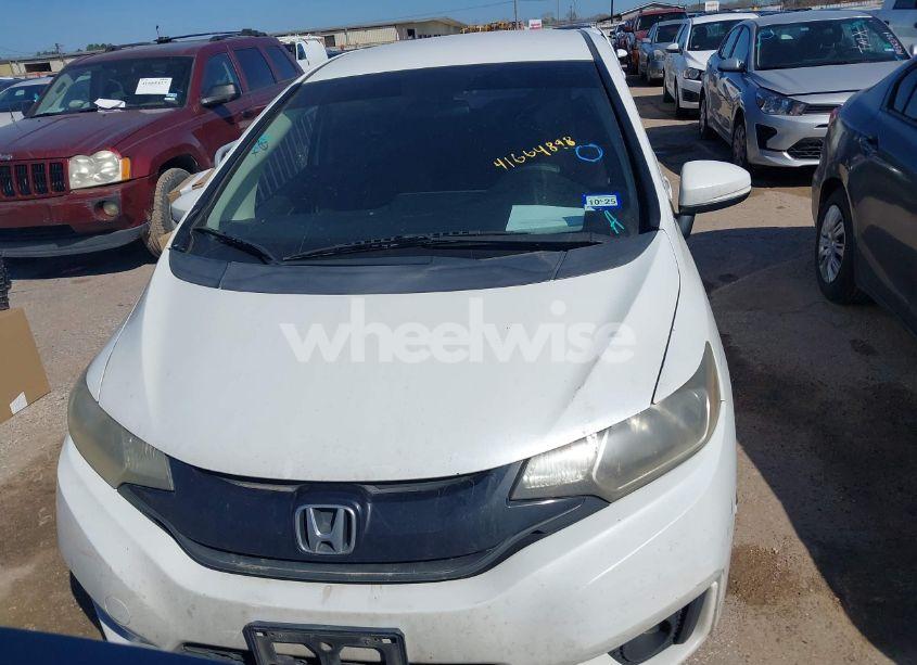 Photo 12 of 2016 Honda Fit LX (VIN JHMGK5H5XGX000030)