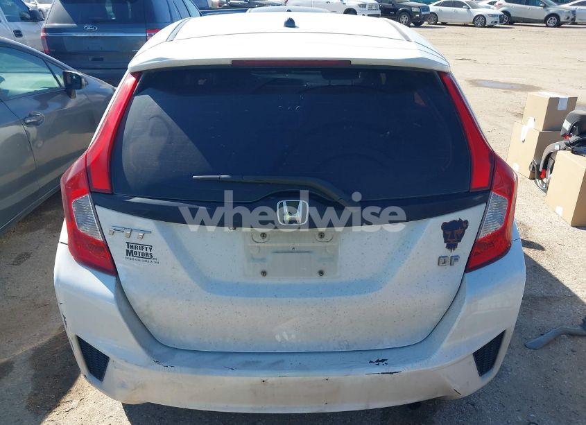 Photo 16 of 2016 Honda Fit LX (VIN JHMGK5H5XGX000030)