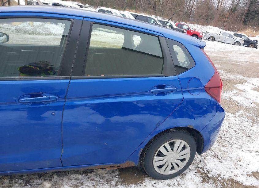 Photo 6 of 2016 Honda Fit LX (VIN JHMGK5H5XGX003378)