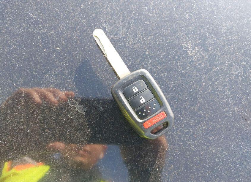 Photo 11 of 2016 Honda Fit LX (VIN JHMGK5H5XGX009620)