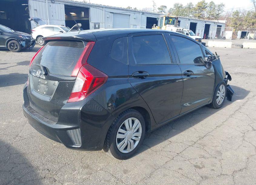 Photo 4 of 2016 Honda Fit LX (VIN JHMGK5H5XGX009620)
