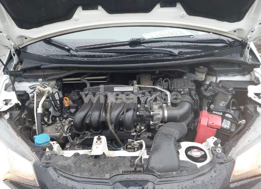 Photo 10 of 2016 Honda Fit LX (VIN JHMGK5H5XGX010458)