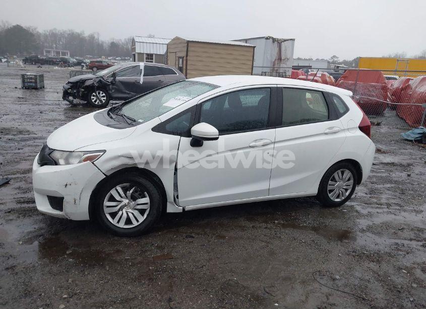 Photo 14 of 2016 Honda Fit LX (VIN JHMGK5H5XGX010458)