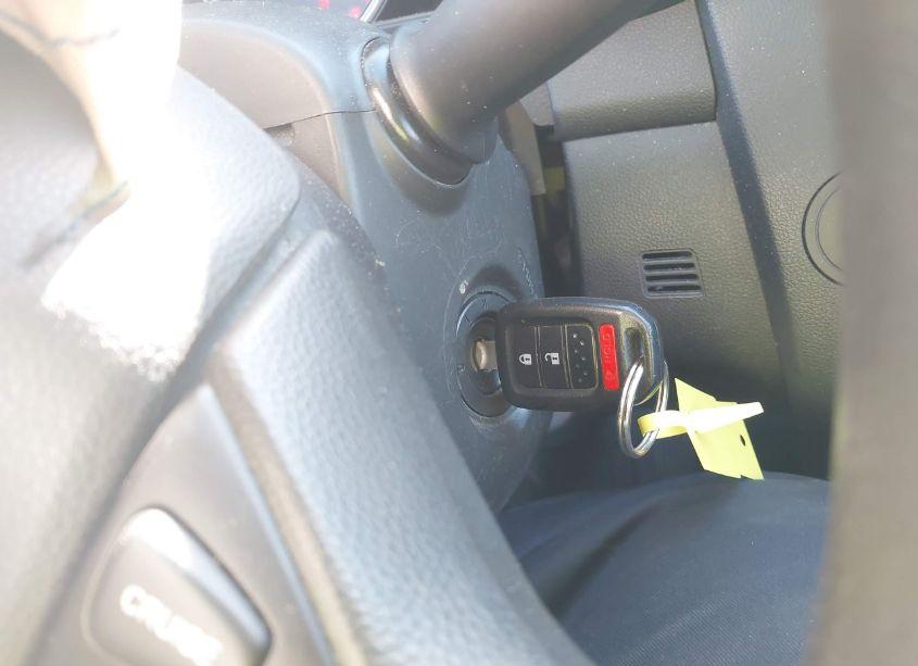 Photo 11 of 2016 Honda Fit LX (VIN JHMGK5H5XGX018799)