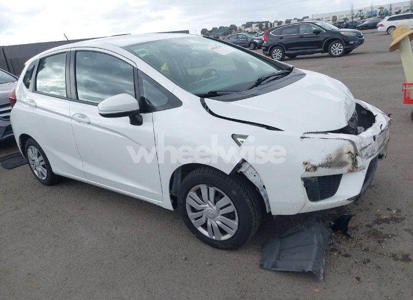 2016 Honda Fit LX (VIN JHMGK5H5XGX040656) main photo