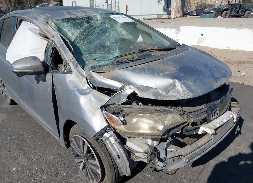 Photo 4 of 2017 Honda Fit EX (VIN JHMGK5H70HS000537)