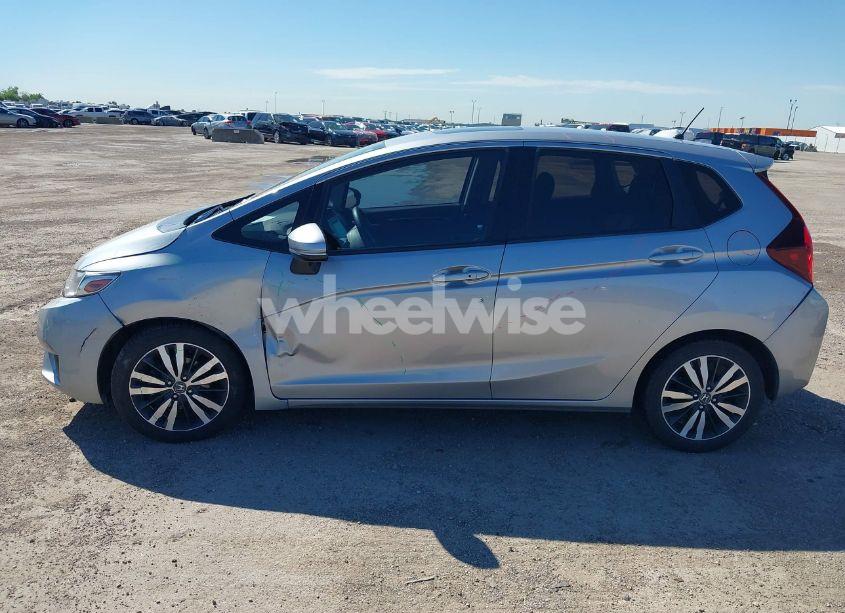 Photo 14 of 2017 Honda Fit EX (VIN JHMGK5H70HS004961)