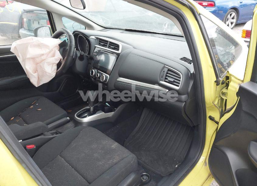 Photo 5 of 2016 Honda Fit EX (VIN JHMGK5H71GX005814)