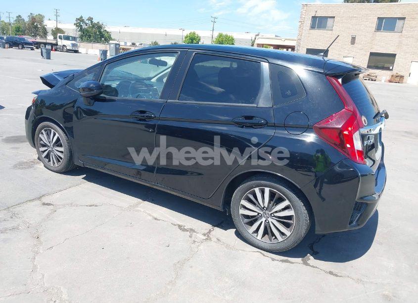 Photo 3 of 2016 Honda Fit EX (VIN JHMGK5H71GX025366)
