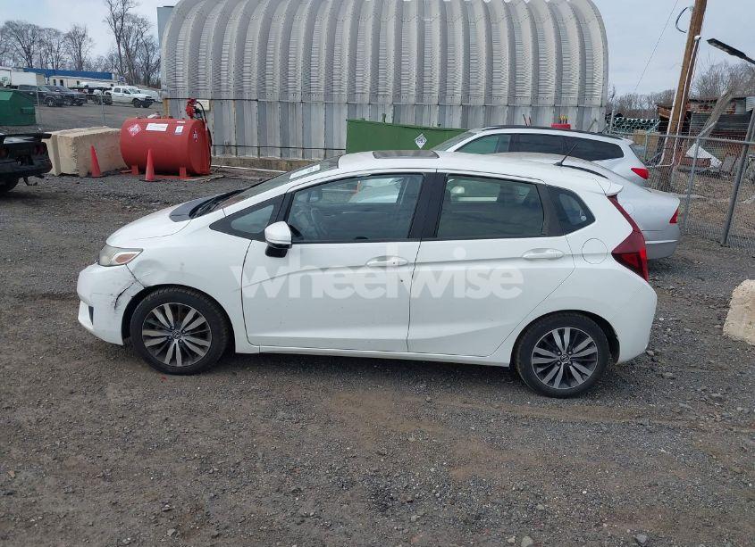 Photo 14 of 2016 Honda Fit EX (VIN JHMGK5H72GS000523)