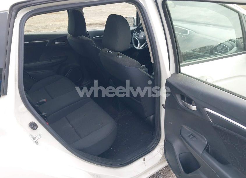 Photo 8 of 2016 Honda Fit EX (VIN JHMGK5H72GS000523)