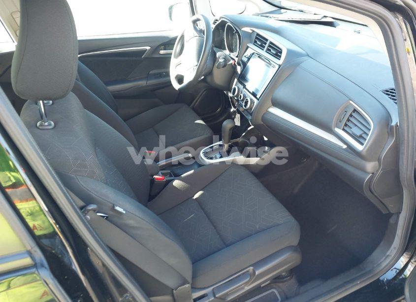 Photo 5 of 2016 Honda Fit EX (VIN JHMGK5H72GS002322)