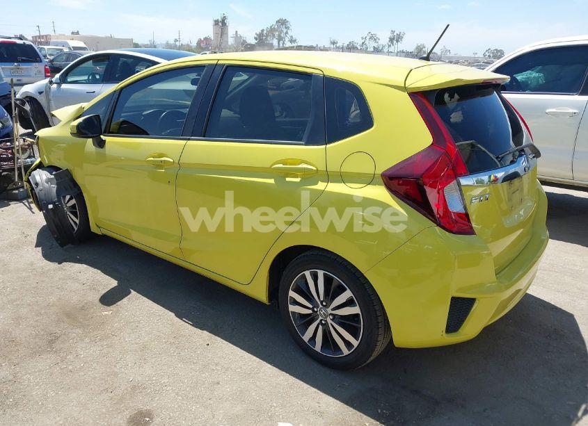 Photo 3 of 2016 Honda Fit EX (VIN JHMGK5H72GS013420)