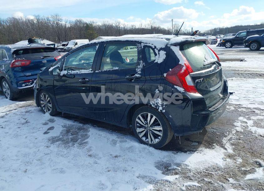 Photo 3 of 2016 Honda Fit EX (VIN JHMGK5H72GX039406)