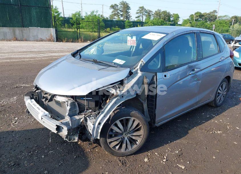 Photo 2 of 2017 Honda Fit EX (VIN JHMGK5H72HS003486)