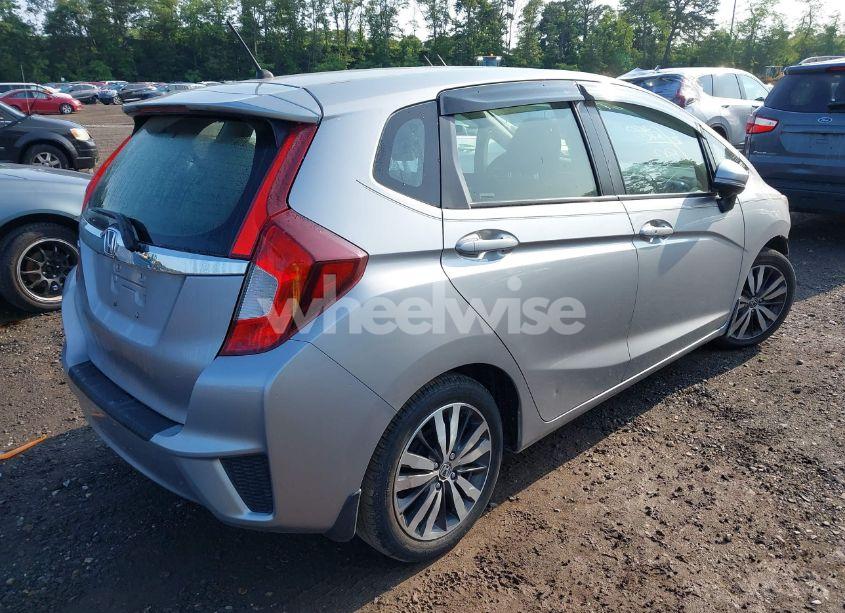 Photo 4 of 2017 Honda Fit EX (VIN JHMGK5H72HS003486)