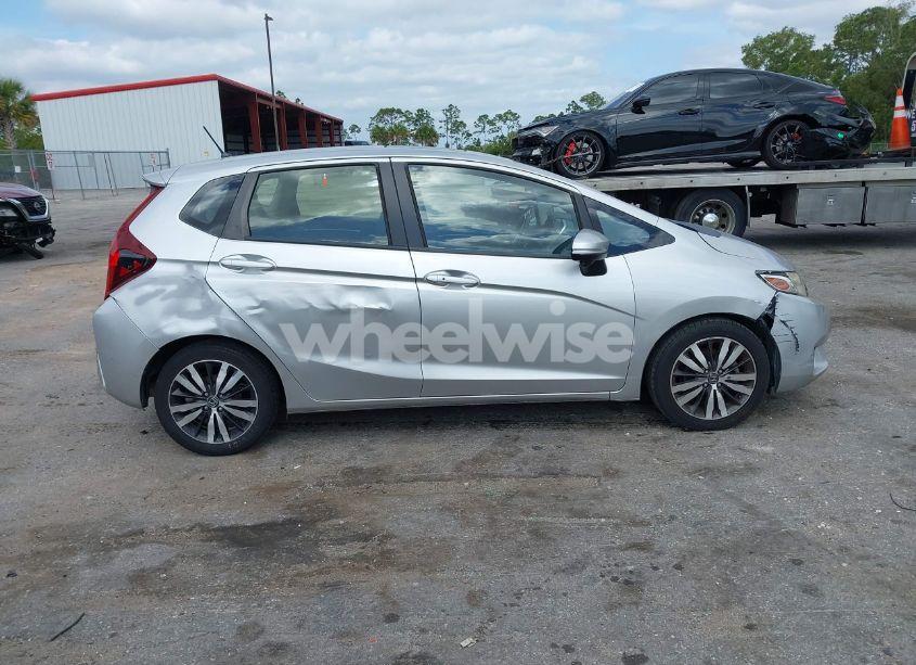 Photo 17 of 2016 Honda Fit EX (VIN JHMGK5H74GX000882)