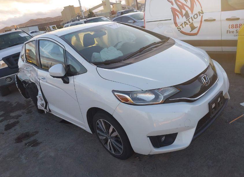 2016 Honda Fit EX (VIN JHMGK5H74GX001935) main photo