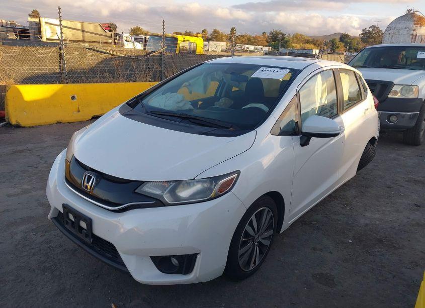 Photo 2 of 2016 Honda Fit EX (VIN JHMGK5H74GX001935)