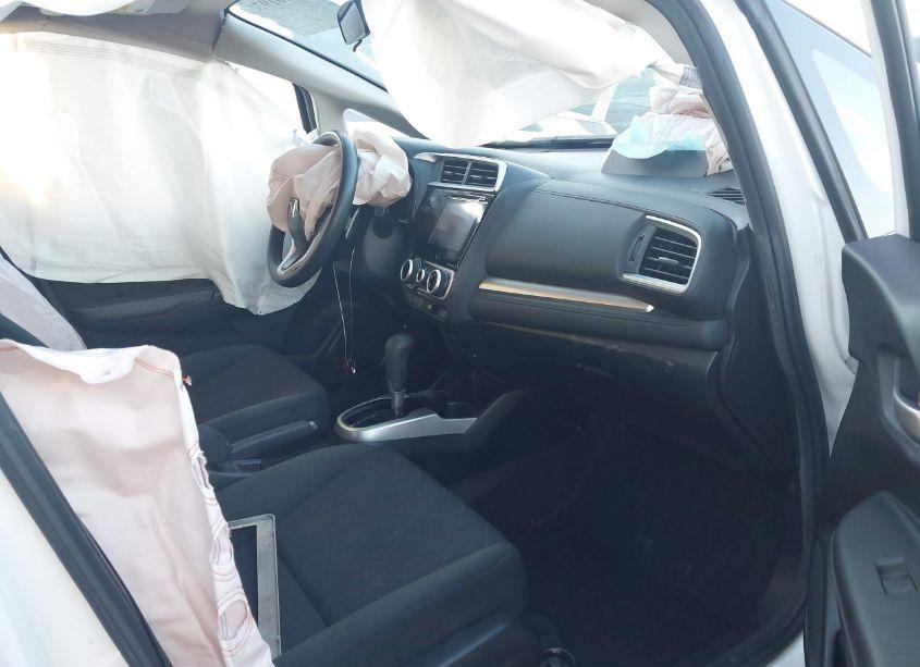 Photo 5 of 2016 Honda Fit EX (VIN JHMGK5H74GX001935)