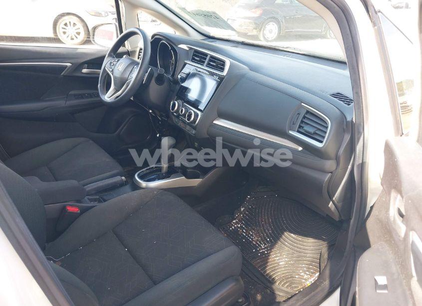 Photo 5 of 2016 Honda Fit EX (VIN JHMGK5H74GX031484)