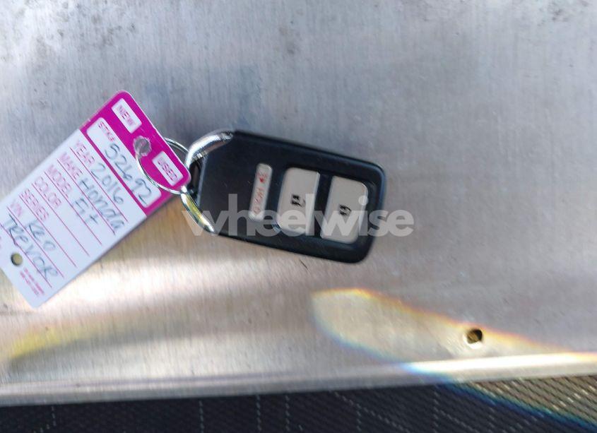 Photo 11 of 2016 Honda Fit EX (VIN JHMGK5H74GX042436)