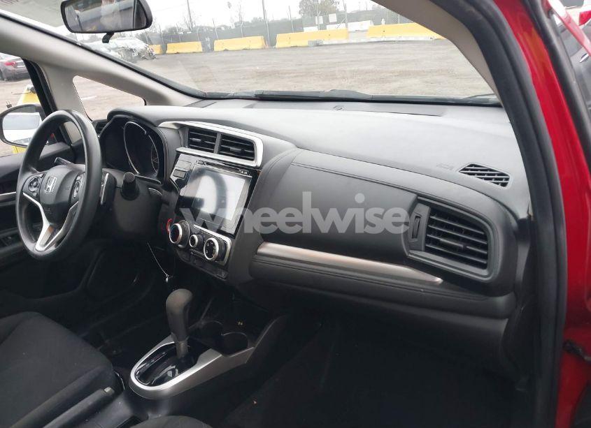 Photo 5 of 2017 Honda Fit EX (VIN JHMGK5H74HS008513)