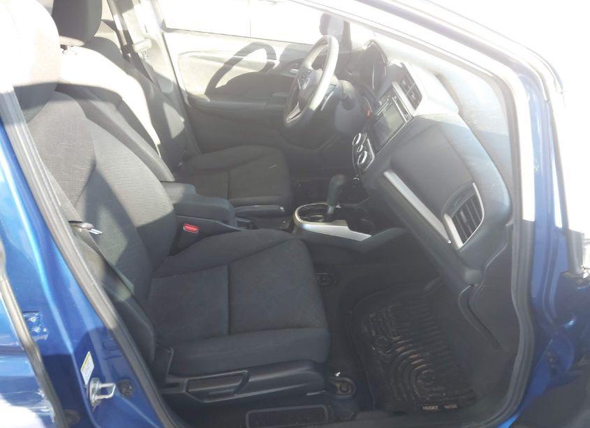 Photo 5 of 2016 Honda Fit EX (VIN JHMGK5H75GS005635)