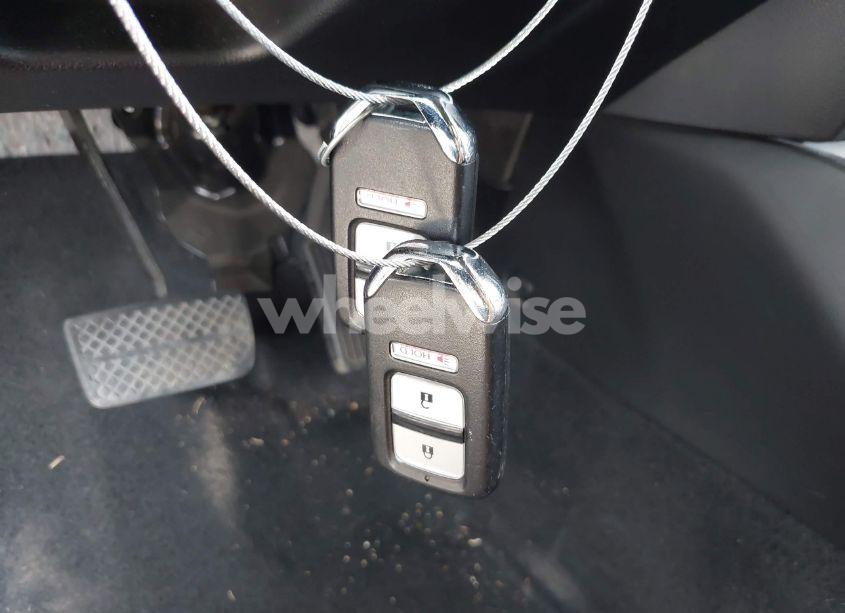 Photo 11 of 2016 Honda Fit EX (VIN JHMGK5H75GX012166)