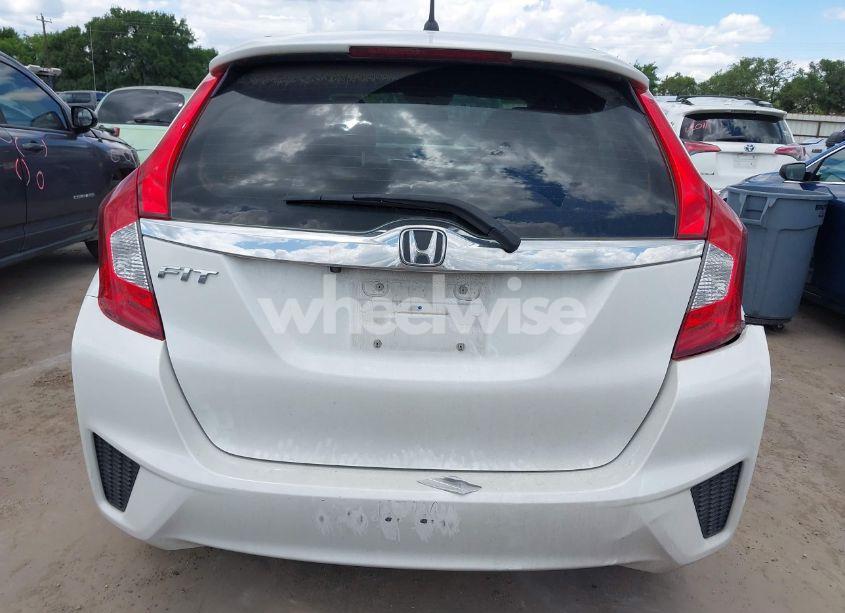 Photo 16 of 2016 Honda Fit EX (VIN JHMGK5H75GX012166)