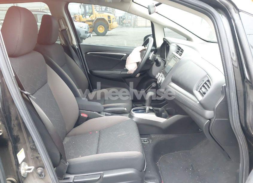 Photo 5 of 2016 Honda Fit EX (VIN JHMGK5H75GX015164)