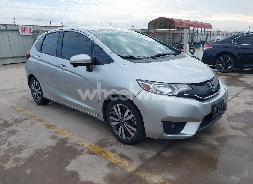 2016 Honda Fit EX (VIN JHMGK5H75GX025015) main photo