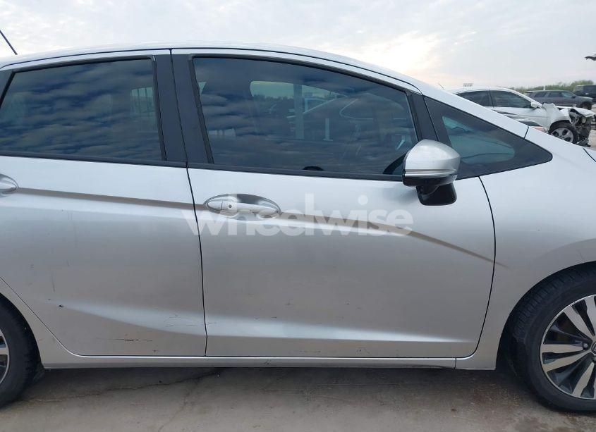 Photo 13 of 2016 Honda Fit EX (VIN JHMGK5H75GX025015)