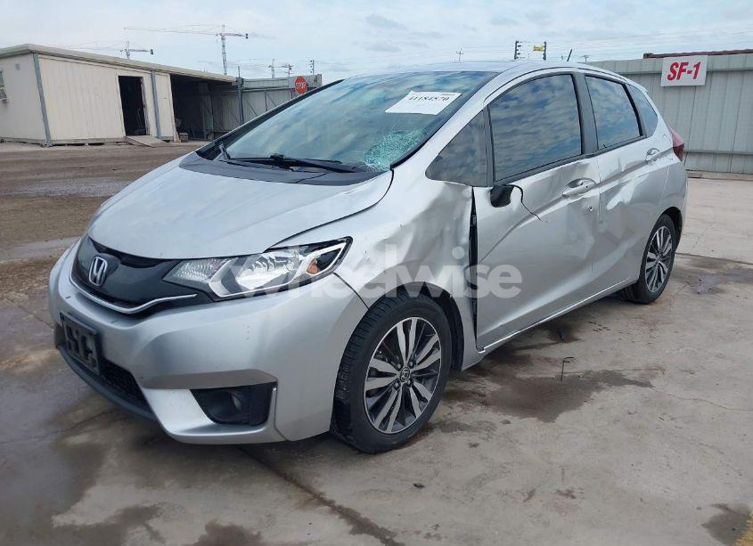 Photo 2 of 2016 Honda Fit EX (VIN JHMGK5H75GX025015)