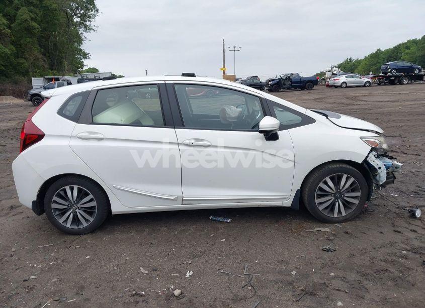 Photo 14 of 2016 Honda Fit EX (VIN JHMGK5H75GX041876)
