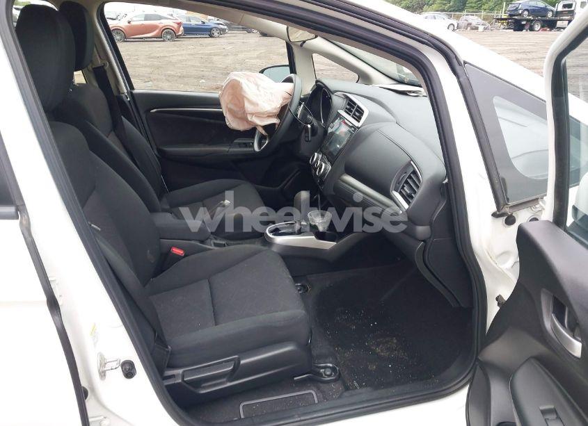 Photo 5 of 2016 Honda Fit EX (VIN JHMGK5H75GX041876)