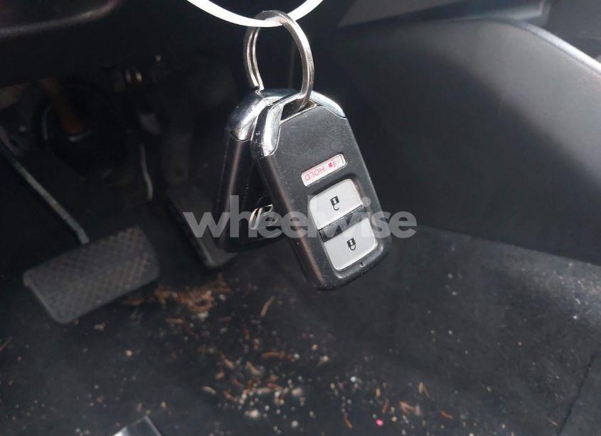 Photo 11 of 2016 Honda Fit EX (VIN JHMGK5H76GX015450)