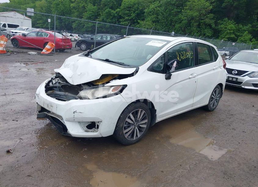 Photo 2 of 2016 Honda Fit EX (VIN JHMGK5H76GX015450)
