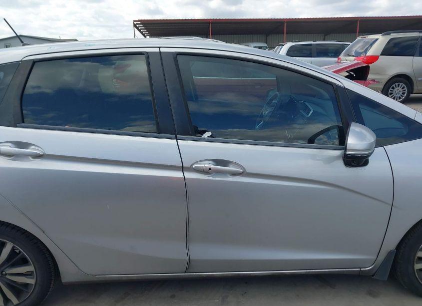 Photo 13 of 2016 Honda Fit EX (VIN JHMGK5H77GS002008)