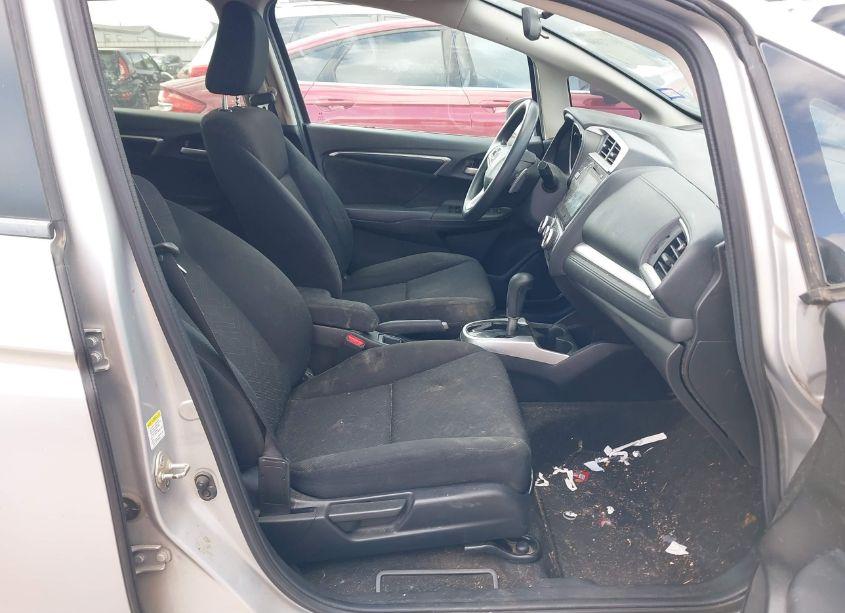 Photo 5 of 2016 Honda Fit EX (VIN JHMGK5H77GS002008)