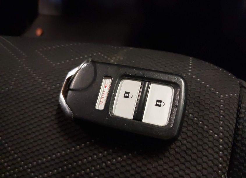 Photo 11 of 2016 Honda Fit EX (VIN JHMGK5H77GX013674)