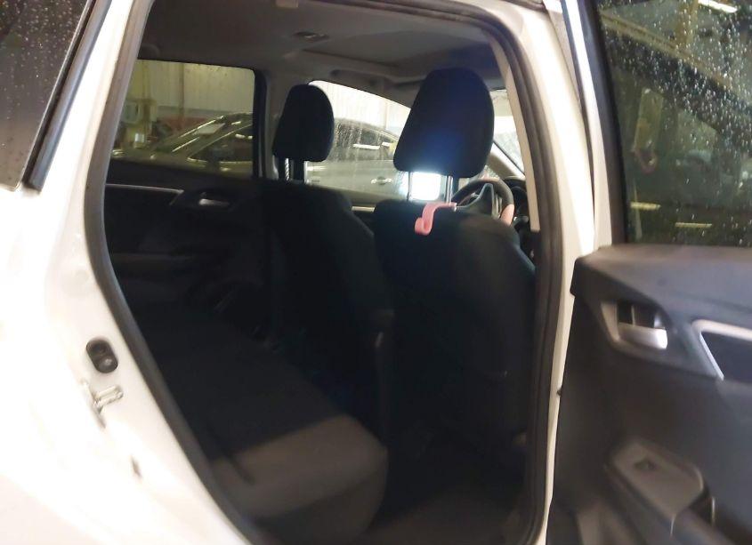 Photo 8 of 2016 Honda Fit EX (VIN JHMGK5H77GX013674)