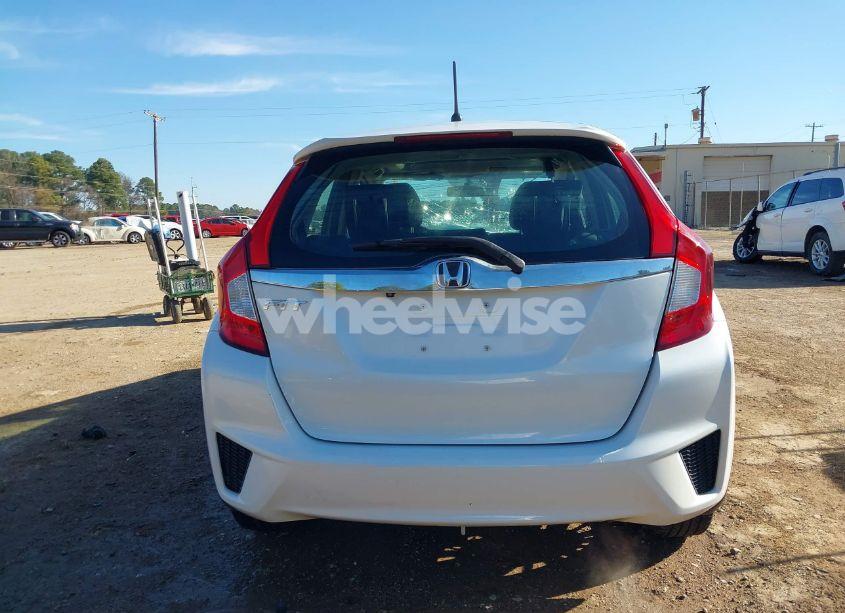 Photo 17 of 2016 Honda Fit EX (VIN JHMGK5H77GX029177)