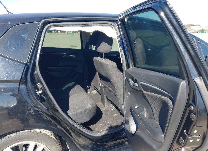 Photo 8 of 2016 Honda Fit EX (VIN JHMGK5H78GX000464)