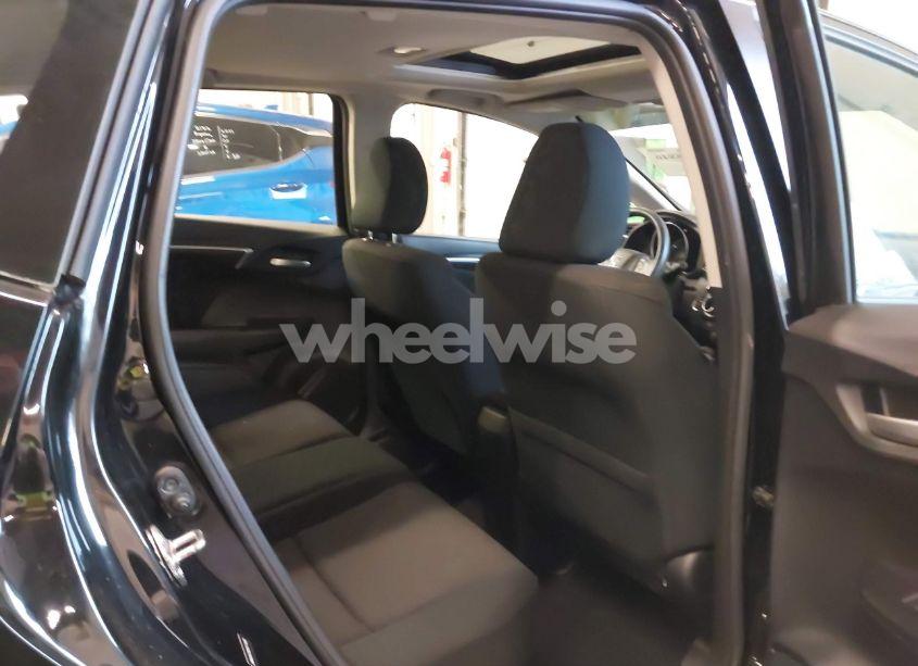 Photo 8 of 2016 Honda Fit EX (VIN JHMGK5H79GX011828)