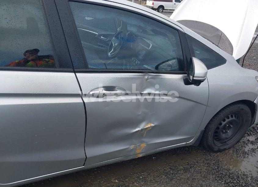 Photo 6 of 2016 Honda Fit EX (VIN JHMGK5H79GX030217)