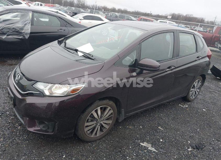Photo 2 of 2016 Honda Fit EX (VIN JHMGK5H7XGS001046)