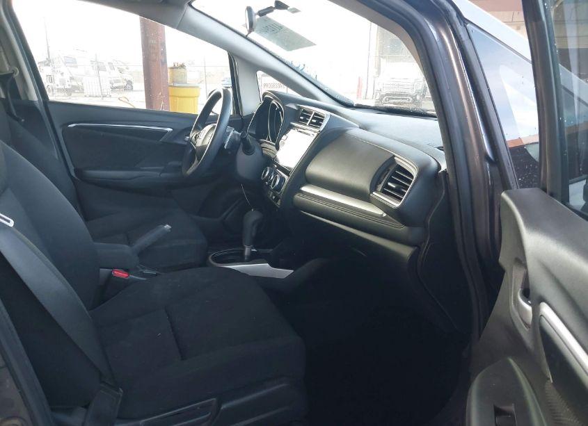 Photo 5 of 2016 Honda Fit EX (VIN JHMGK5H7XGS015495)